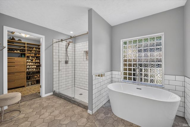 2380 E Linden Hill Drive, Bloomington, IN 47401