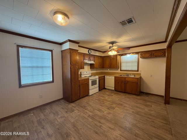 301 Stutes Road, Duson, LA 70529