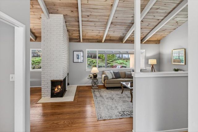 251 OLD ADOBE Road, Los Gatos, CA 95032