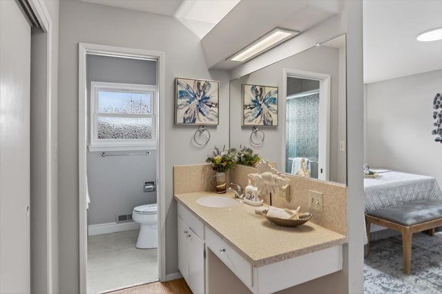 251 OLD ADOBE Road, Los Gatos, CA 95032