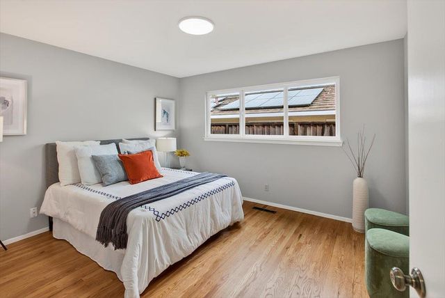 251 OLD ADOBE Road, Los Gatos, CA 95032