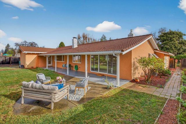 251 OLD ADOBE Road, Los Gatos, CA 95032