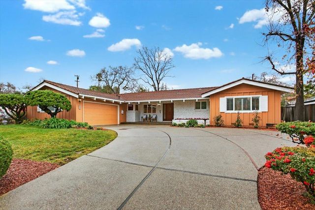 251 OLD ADOBE Road, Los Gatos, CA 95032