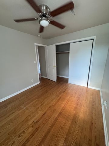 18446 Torrence Avenue 2W, Lansing, IL 60438