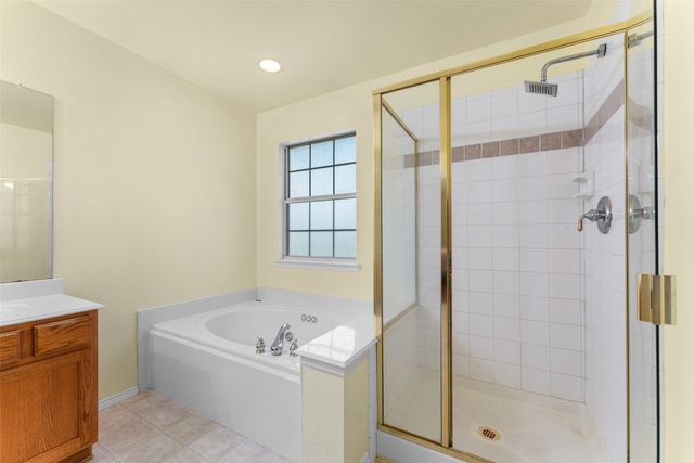 217 Buffalo Creek Drive, Desoto, TX 75115