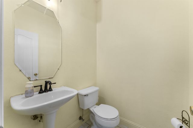 217 Buffalo Creek Drive, Desoto, TX 75115