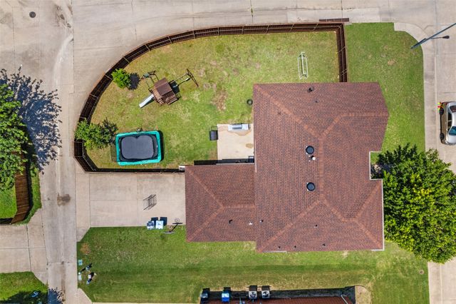 217 Buffalo Creek Drive, Desoto, TX 75115