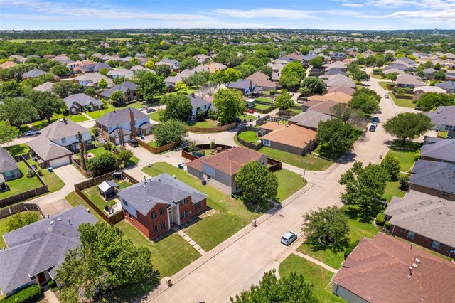 217 Buffalo Creek Drive, Desoto, TX 75115