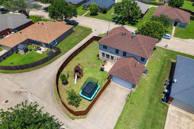 217 Buffalo Creek Drive, Desoto, TX 75115