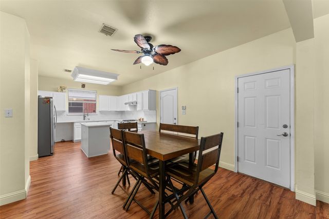 217 Buffalo Creek Drive, Desoto, TX 75115