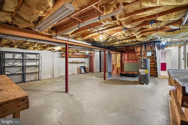 52 CASTLEWOOD DR, Chalfont, PA 18914