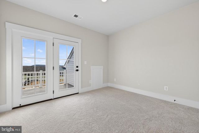 1154 POTOMAC VIEW PKWY, Brunswick, MD 21716