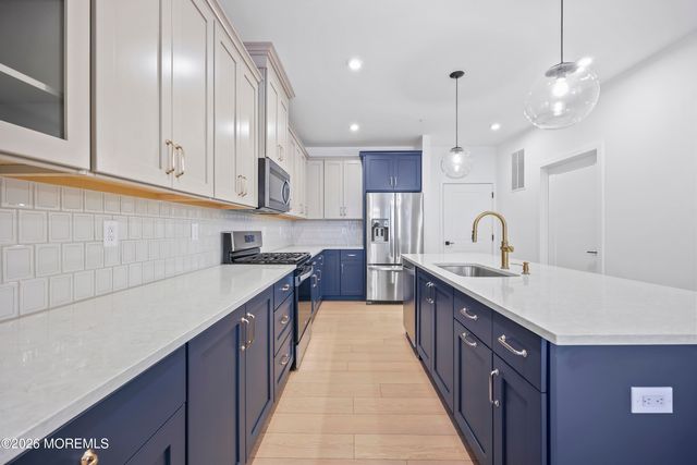 11106 Donatello Drive, West Windsor, NJ 08540