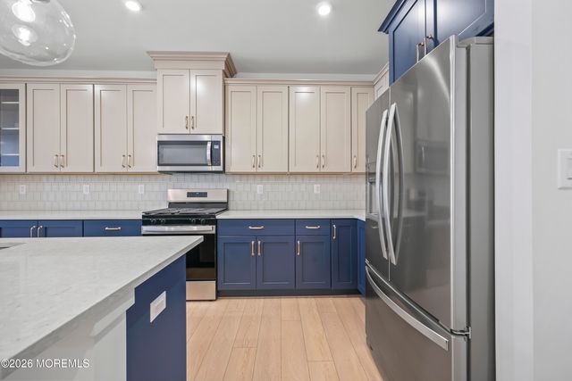 11106 Donatello Drive, West Windsor, NJ 08540