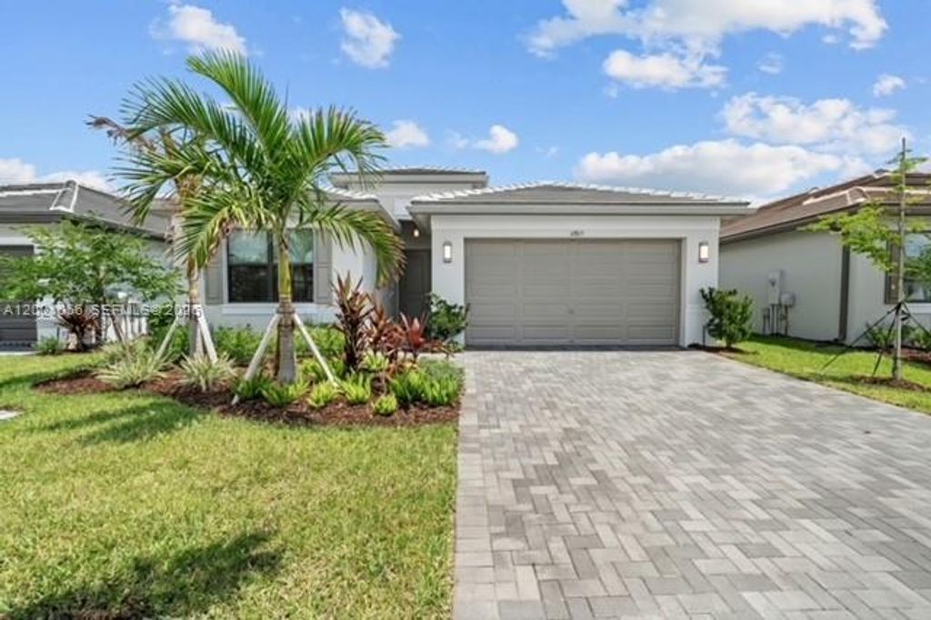 12815 SW Middlecreek Rd, Port St. Lucie, FL 34987