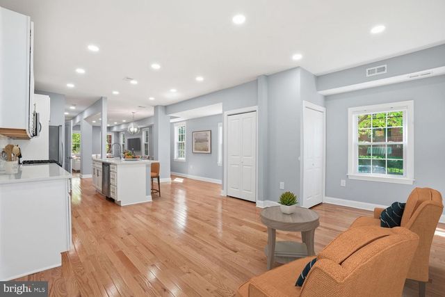 3337 5TH ST SE, Washington, DC 20032