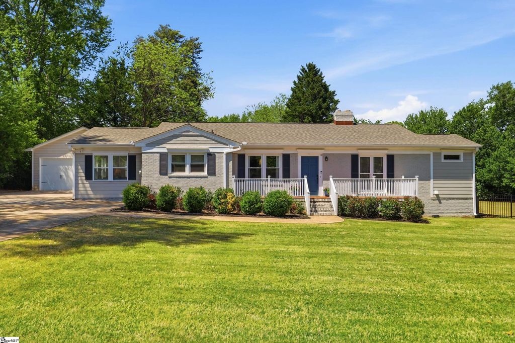 3 Wendover Drive, Greenville, SC 29615