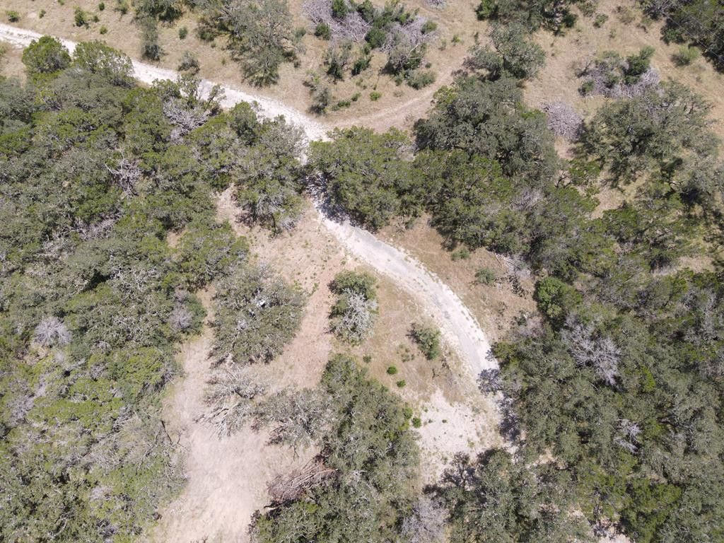 Image 27 of property listing at 920 Boultinghouse, Marble Falls, TX 78654
