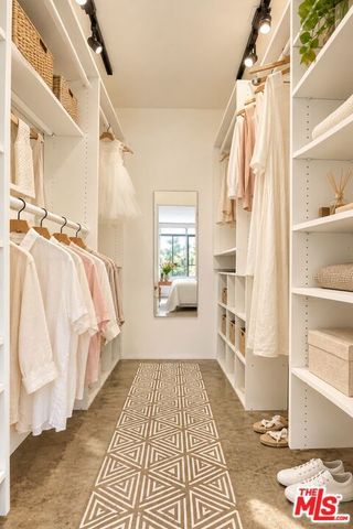 1745 Camino Palmero Street 334, Los Angeles, CA 90046