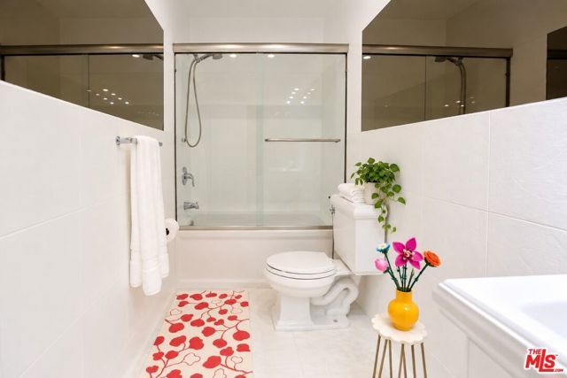 1745 Camino Palmero Street 334, Los Angeles, CA 90046