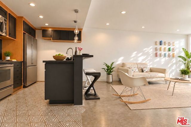 1745 Camino Palmero Street 334, Los Angeles, CA 90046