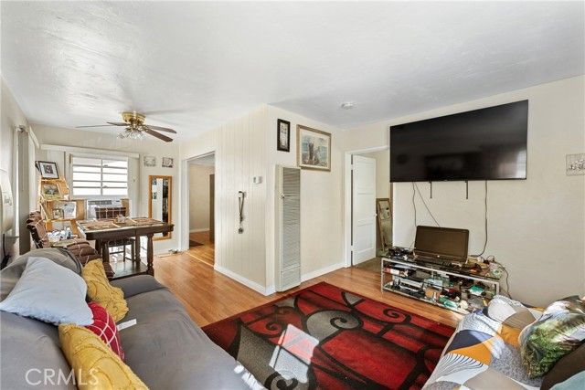 459 N Taylor, Hemet, CA 92543