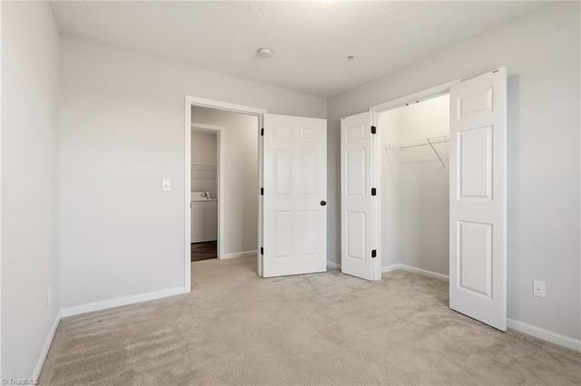 900 Hanahan Court 1B, Greensboro, NC 27409