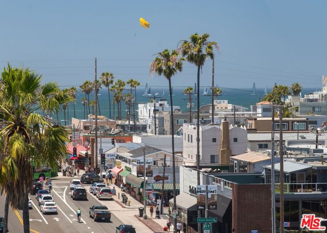 3111 Via Dolce 502, Marina Del Rey, CA 90292