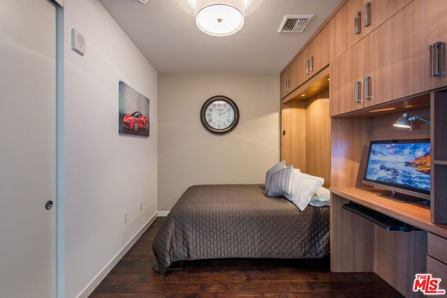 3111 Via Dolce 502, Marina Del Rey, CA 90292