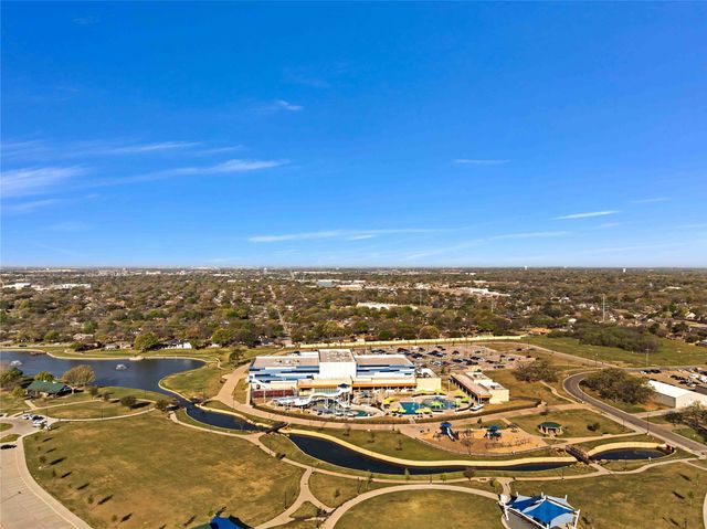 2577 Shady Ridge Drive, Bedford, TX 76021