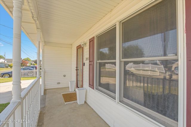 205 County Road, Aberdeen, NJ 07721