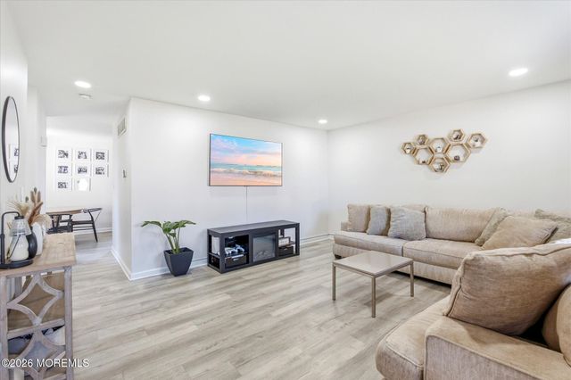205 County Road, Aberdeen, NJ 07721