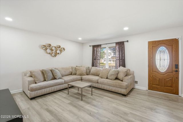 205 County Road, Aberdeen, NJ 07721