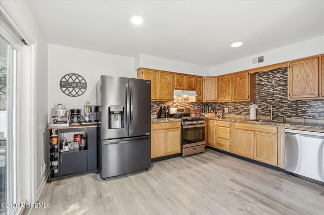 205 County Road, Aberdeen, NJ 07721