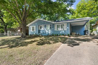 1128 Redbud Street, Denison, TX 75020