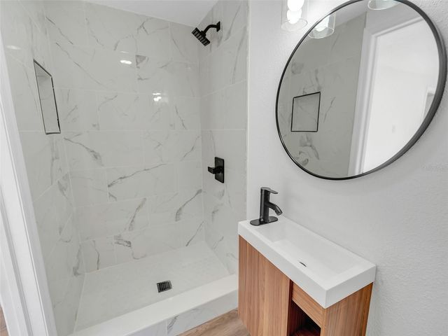 3910 W ROBINSON STREET, Orlando, FL 32805