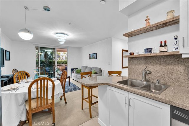 267 S San Pedro, Los Angeles, CA 90012