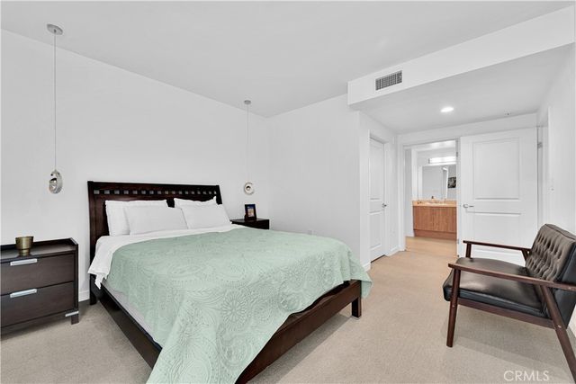 267 S San Pedro, Los Angeles, CA 90012