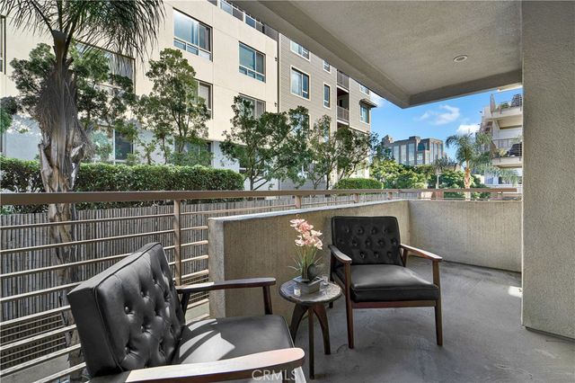 267 S San Pedro, Los Angeles, CA 90012