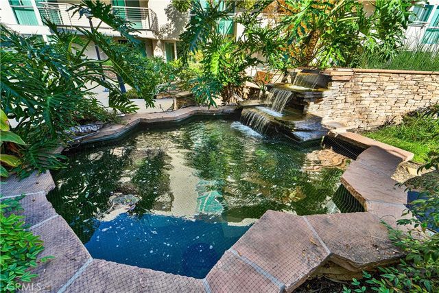 267 S San Pedro, Los Angeles, CA 90012