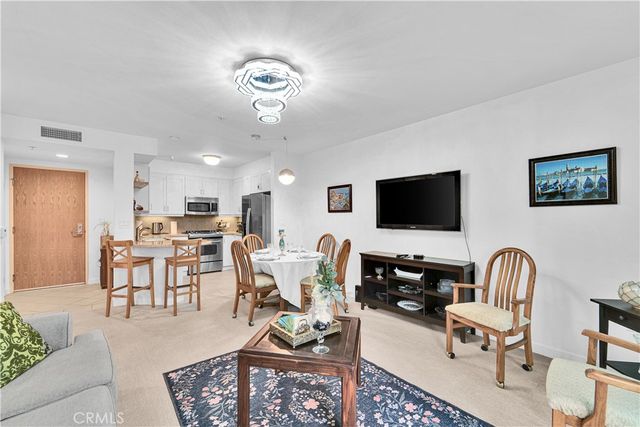 267 S San Pedro, Los Angeles, CA 90012