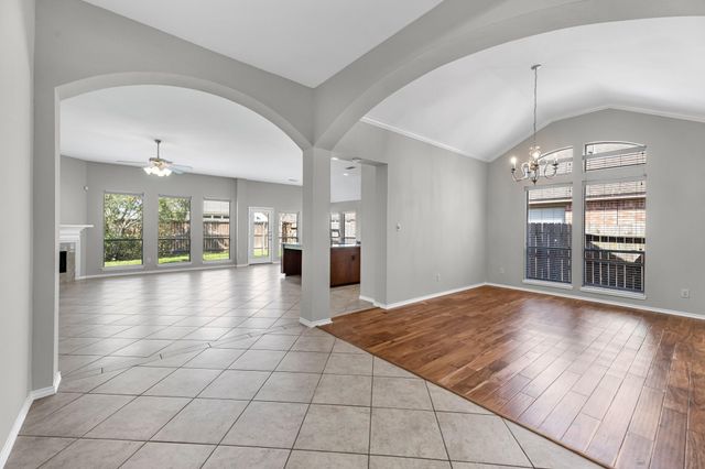 13703 Evening Wind Drive, Pearland, TX 77584