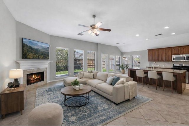 13703 Evening Wind Drive, Pearland, TX 77584