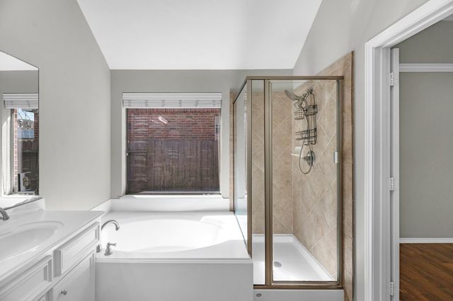 13703 Evening Wind Drive, Pearland, TX 77584