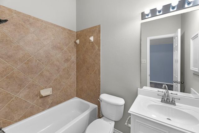 13703 Evening Wind Drive, Pearland, TX 77584