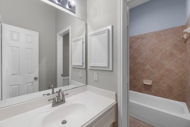 13703 Evening Wind Drive, Pearland, TX 77584