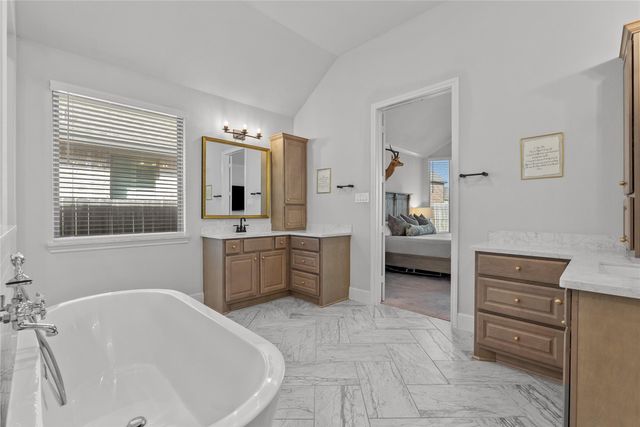 1713 Waterlilly River Lane, League City, TX 77573