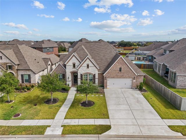 1713 Waterlilly River Lane, League City, TX 77573