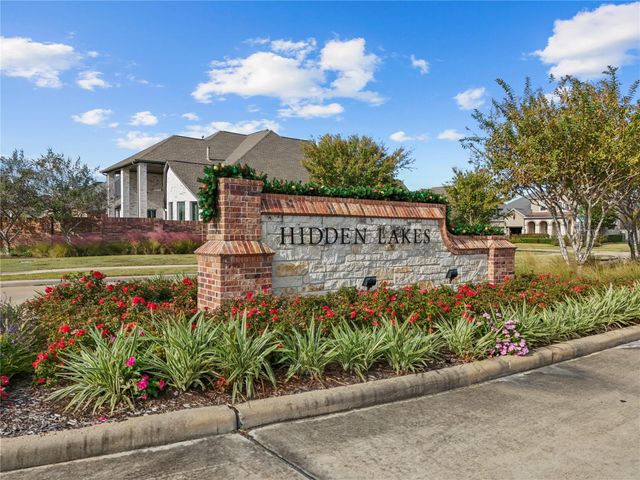 1713 Waterlilly River Lane, League City, TX 77573