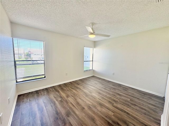 4004 CYPRESS LNDG S, Winter Haven, FL 33884